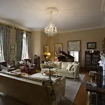 Down Yonder Boutique 5*