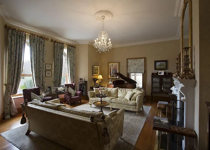 Down Yonder Boutique 5*